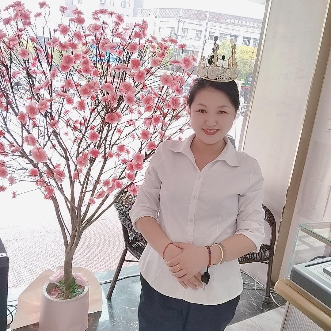 顾村梅梅