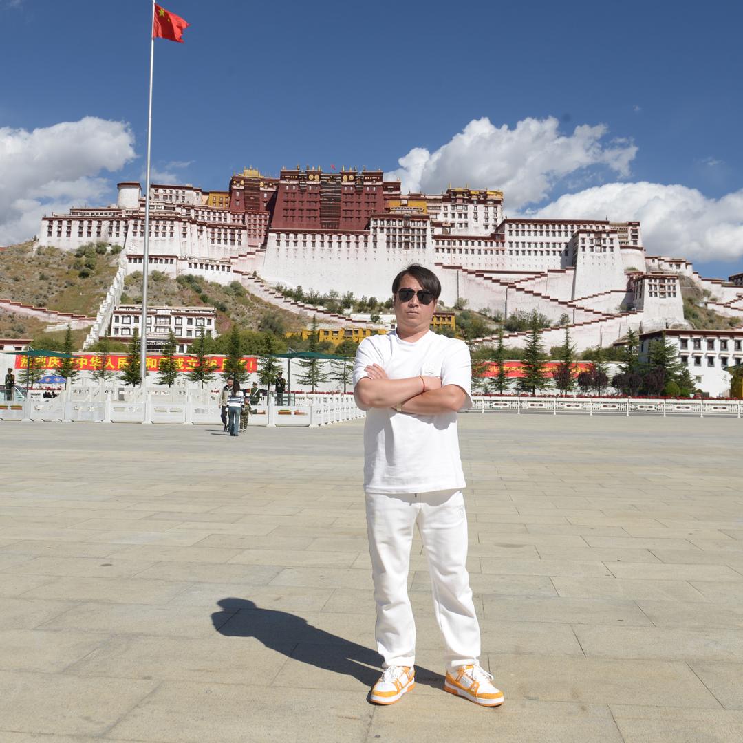 云航房产    云龙