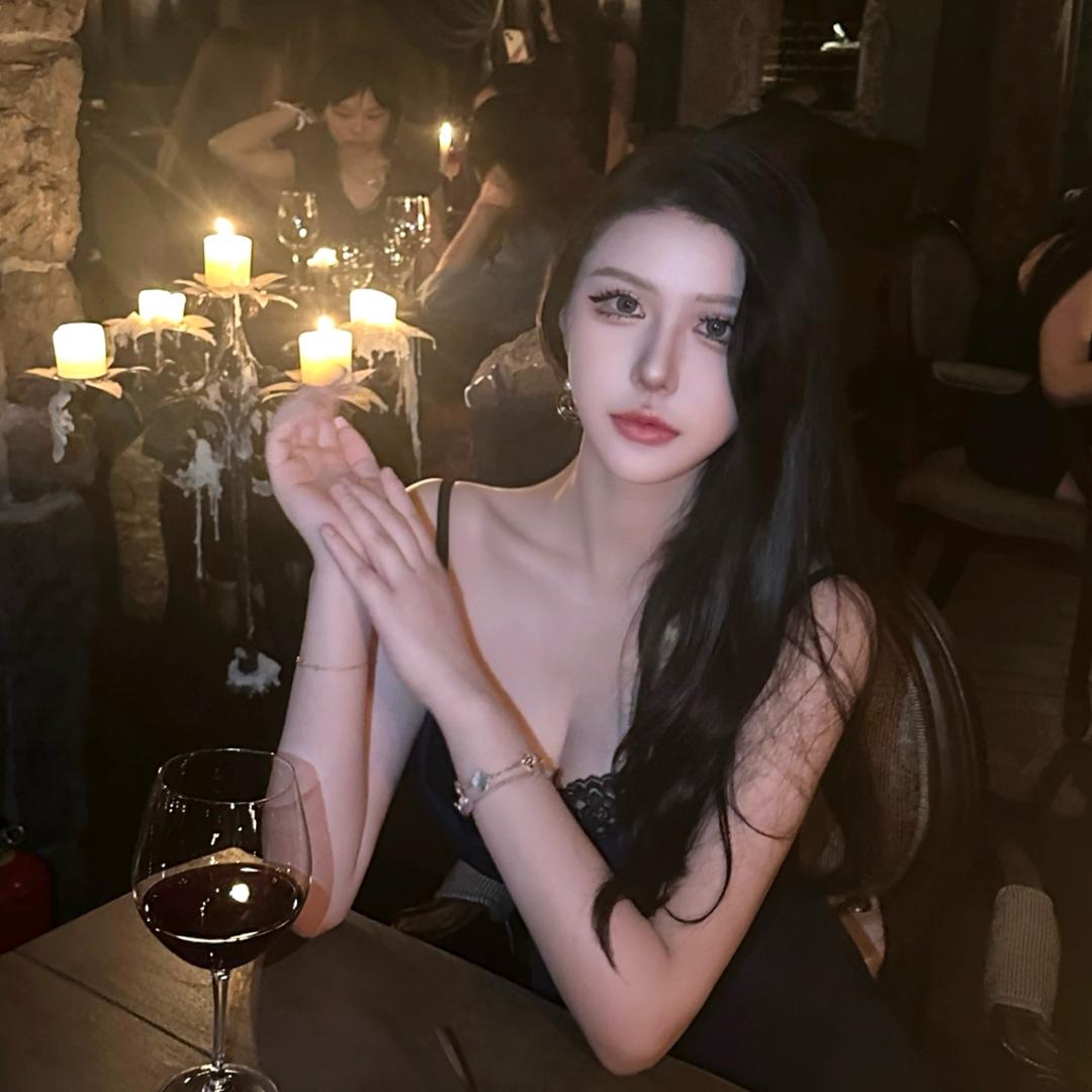 琳.