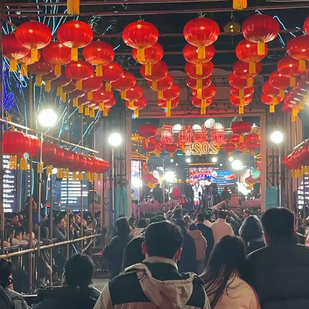 活动现场摄影师