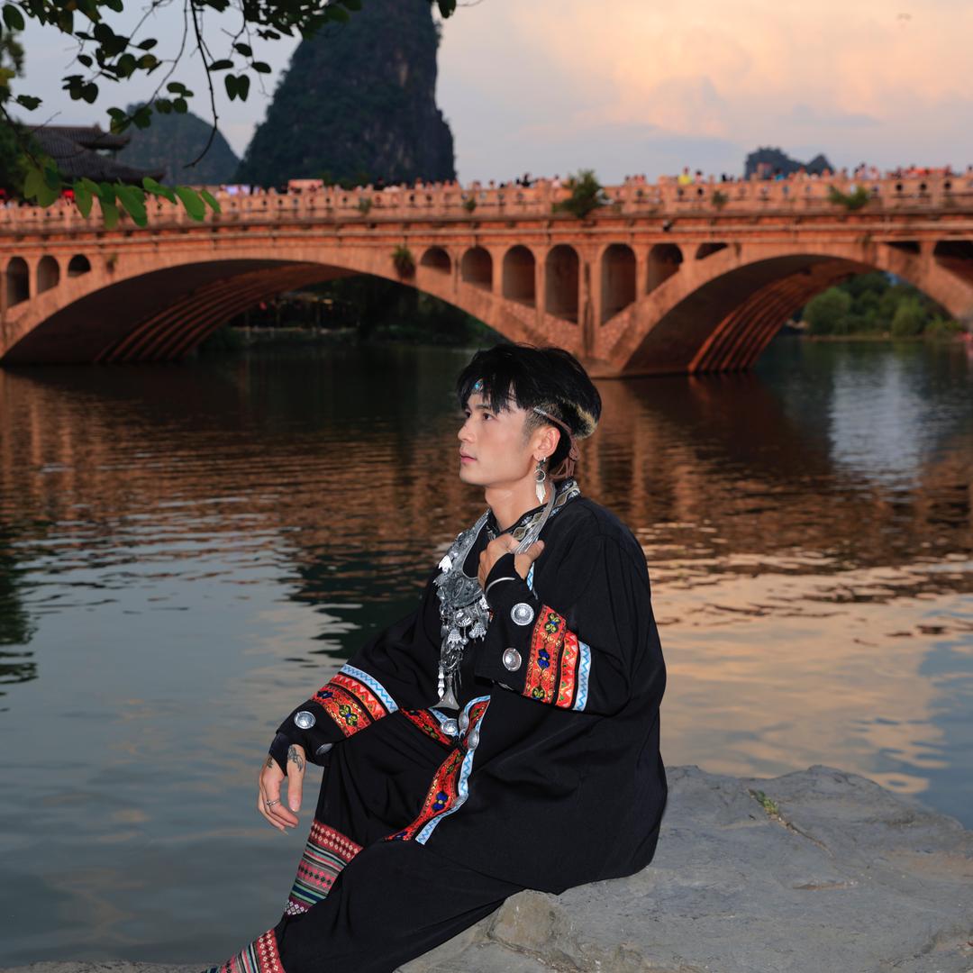 蒙山的（老表）