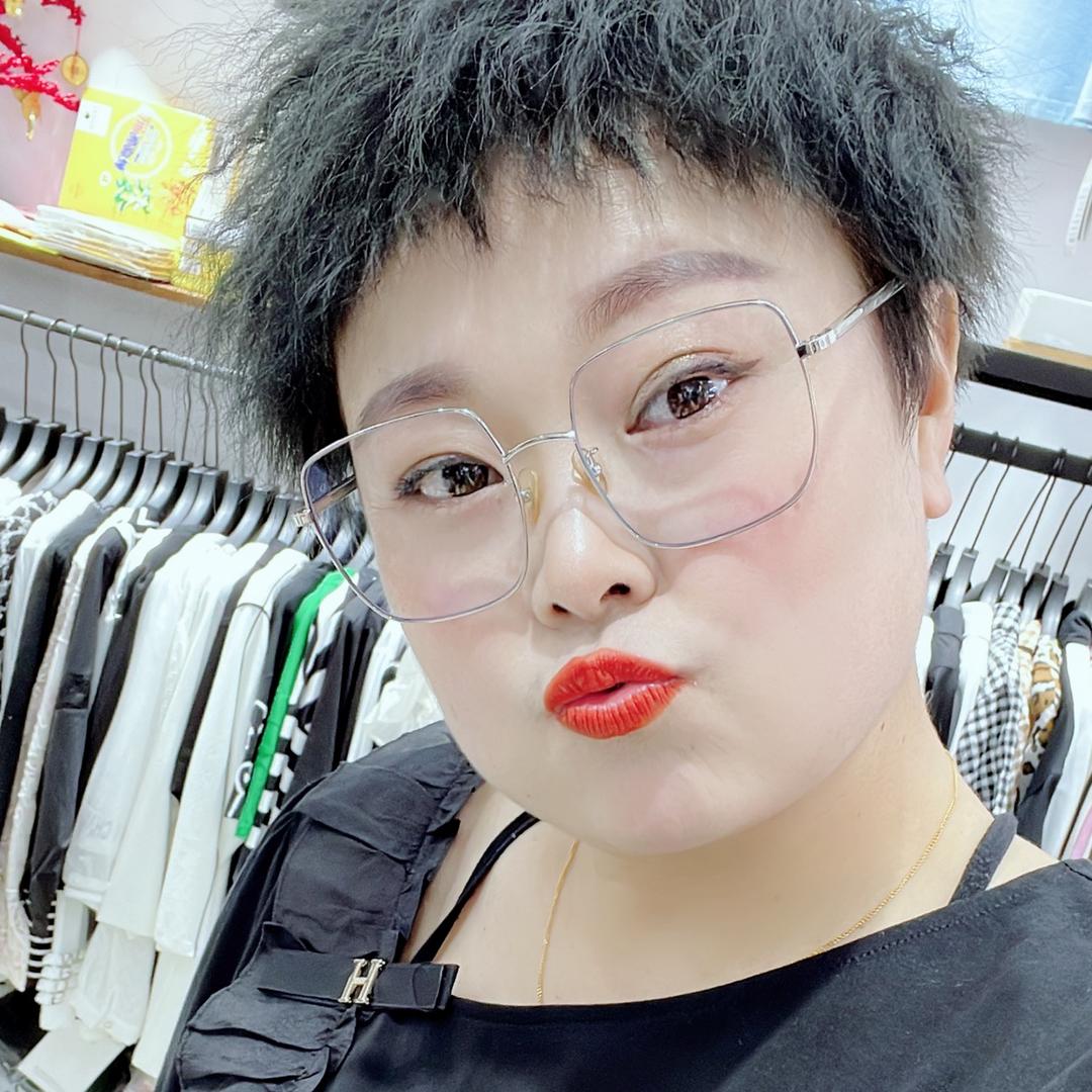 胖妞～彩虹糖🌈