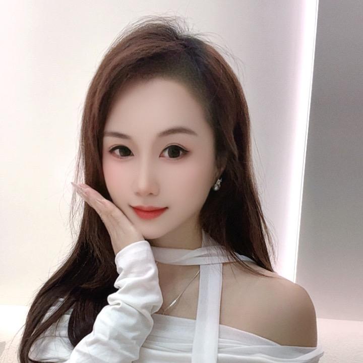 鹿曼曼
