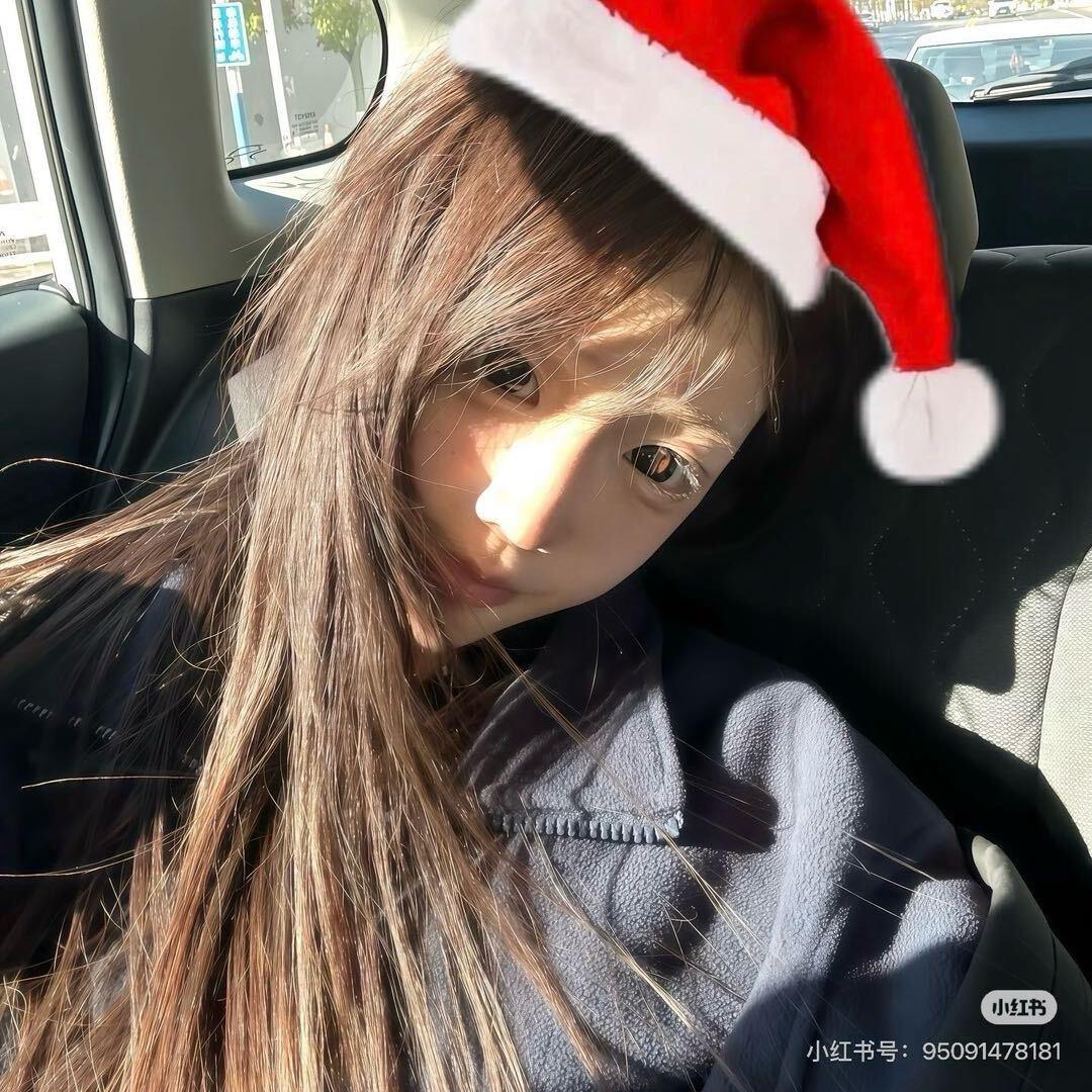 YanYan.