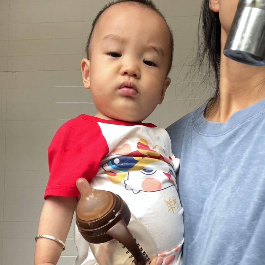 小肥羊.