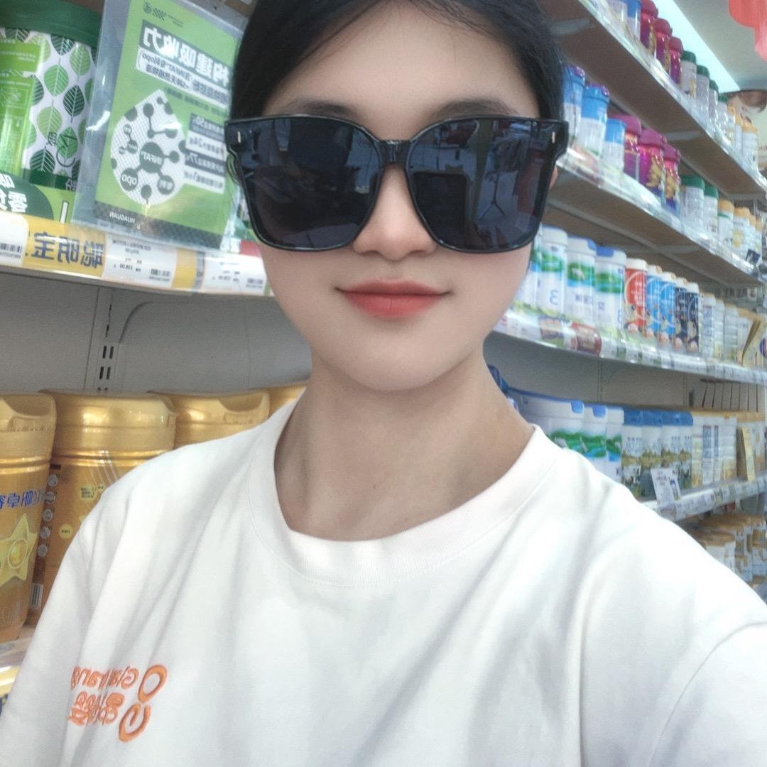 昂橙母婴首座店