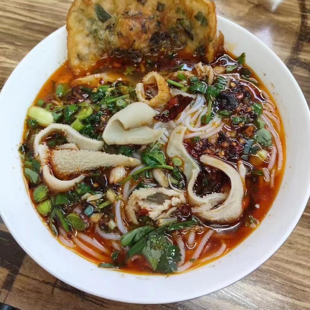 小明同学（红汤羊肉粉）