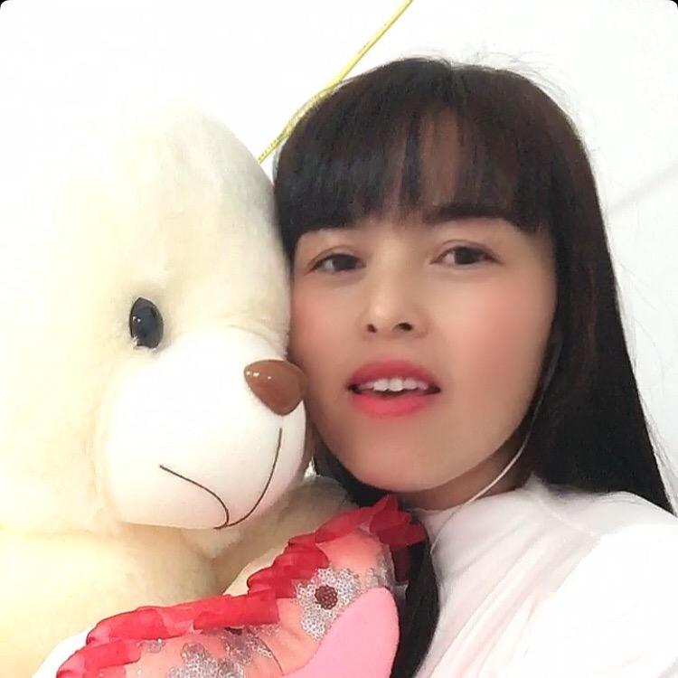静静 ：