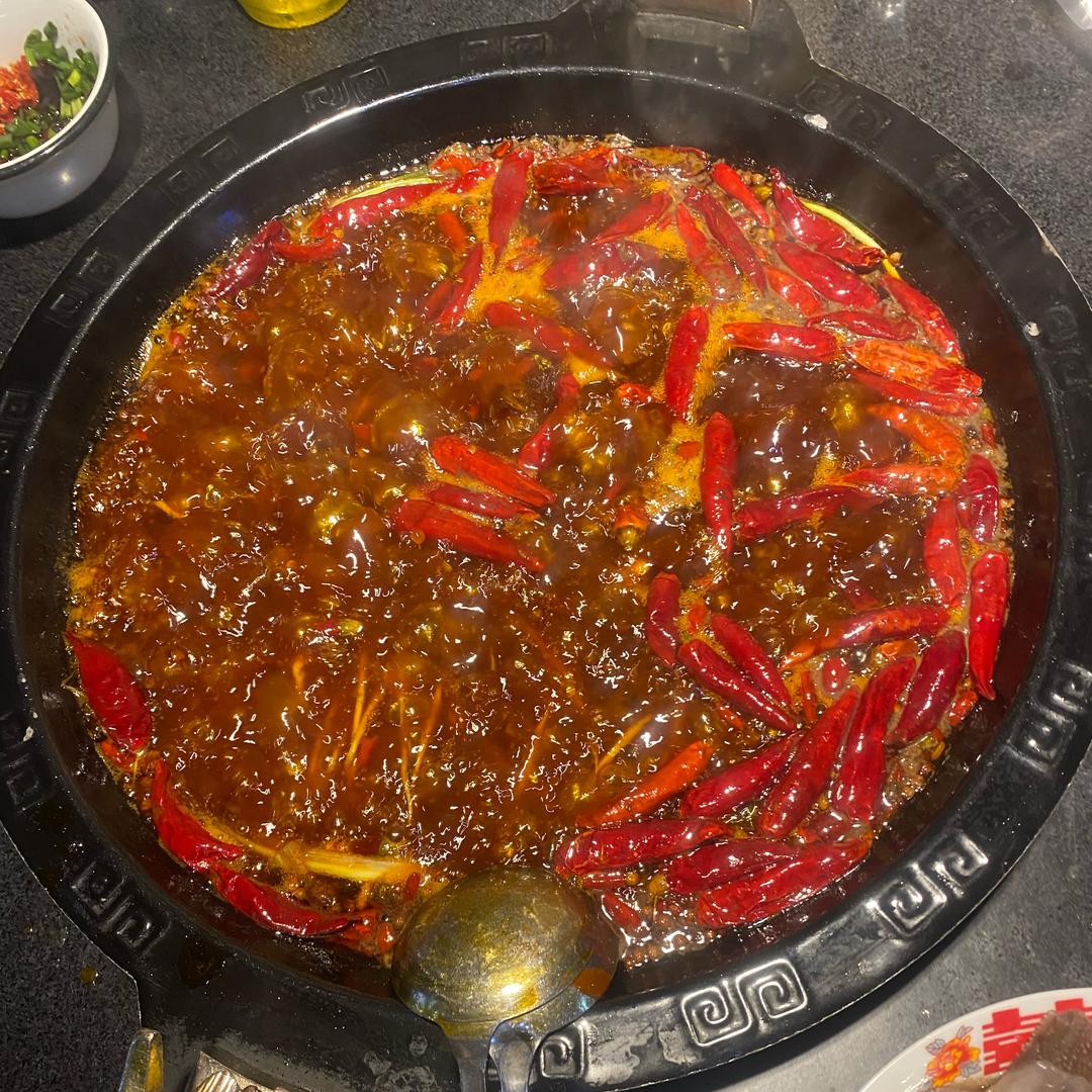 1小院坝卤味老火锅