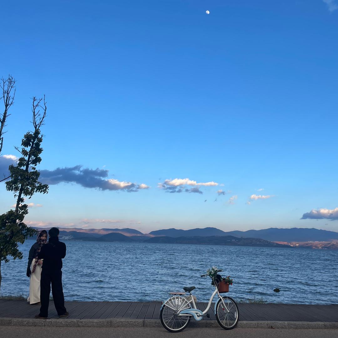 云南旅游阳阳