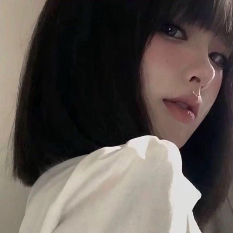 温柔臆儿.