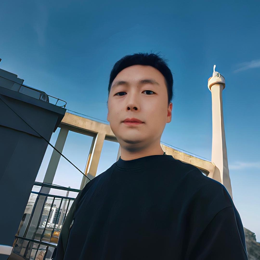 变身巨人玩王者