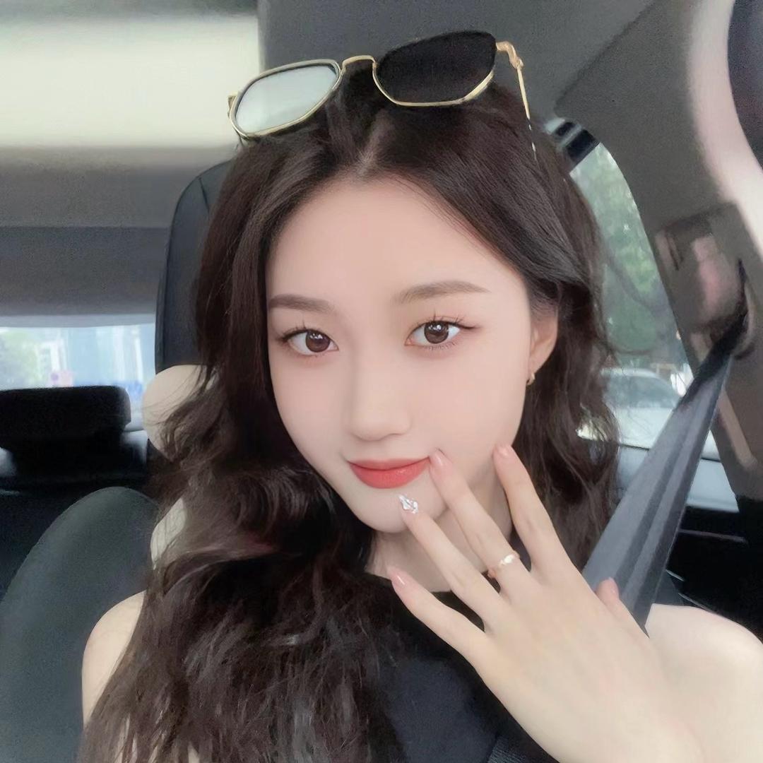 爱生活的小猫🐱