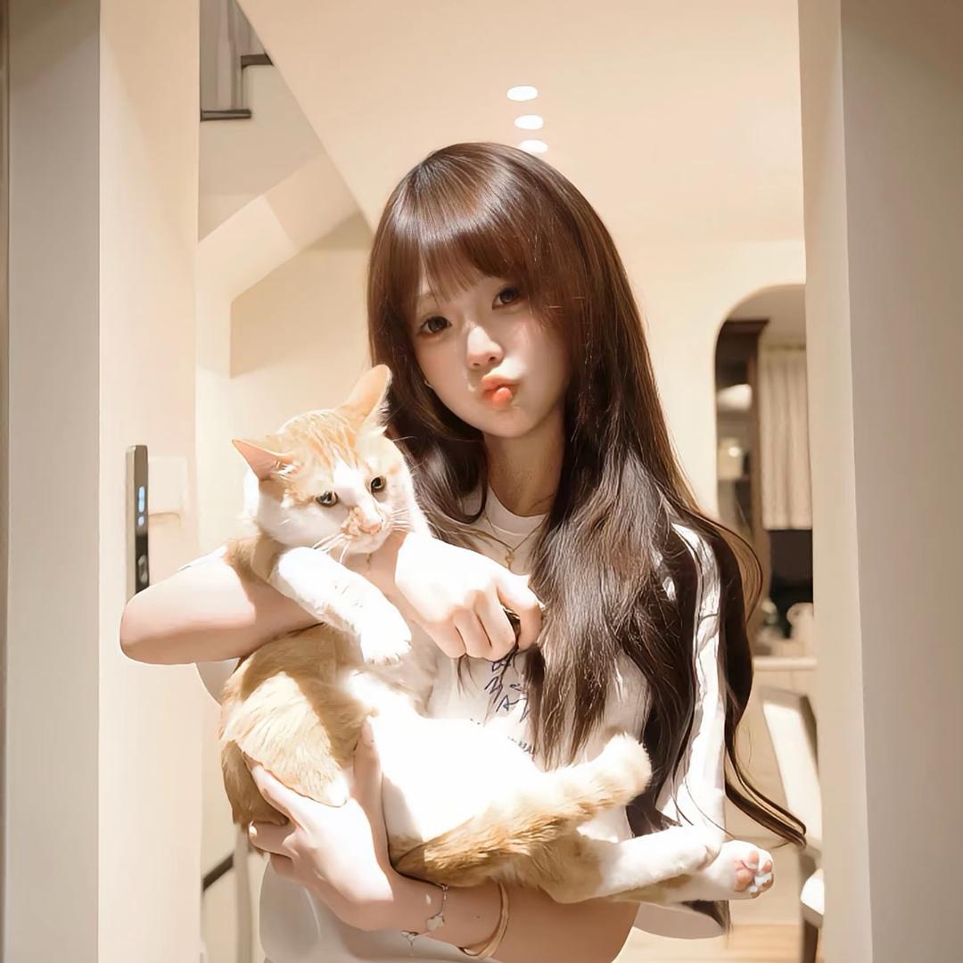 ㅤㅤㅤㅤ ㅤ网恋被圈5200还被叫猪头肉