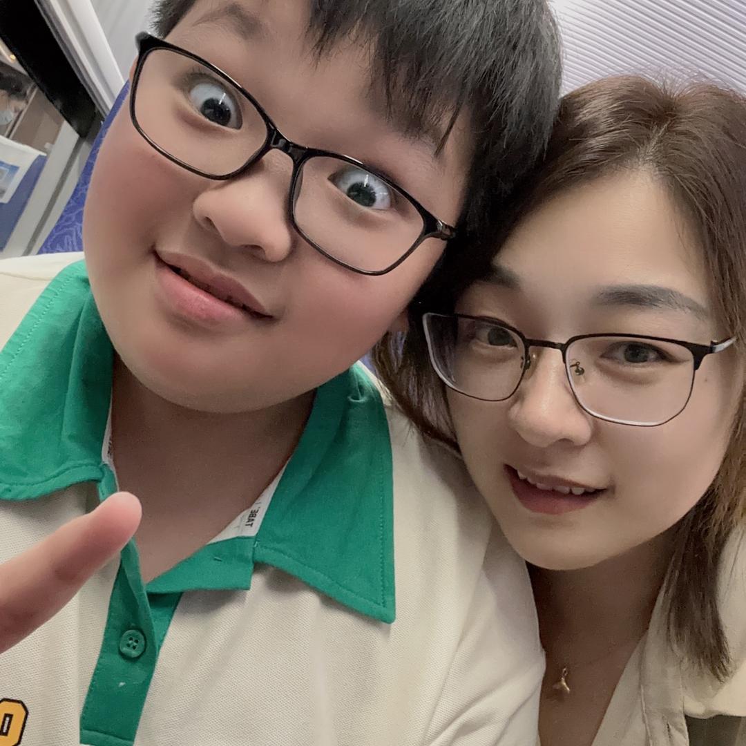 小小姐
