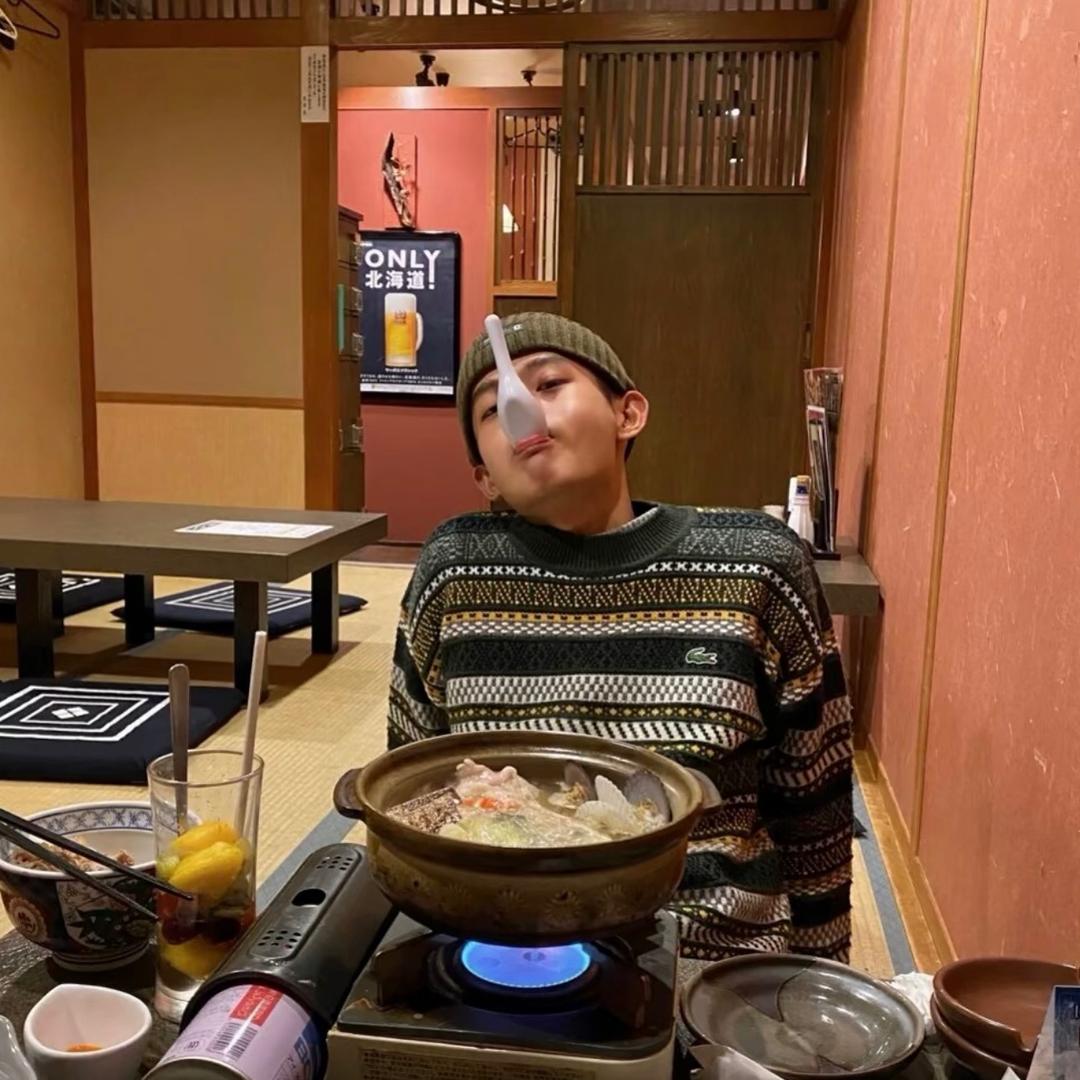 江辞.