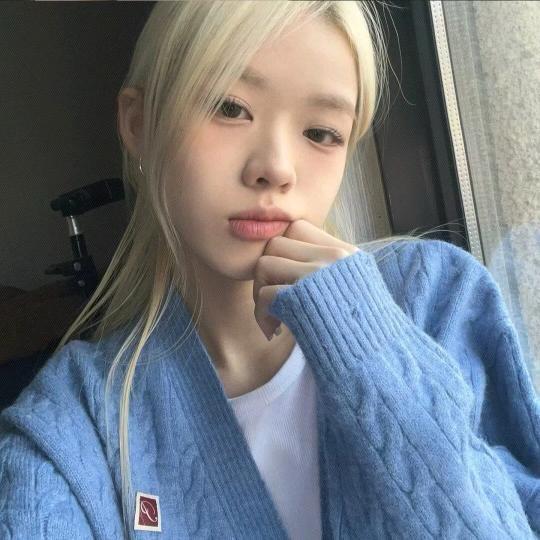 瑞娜