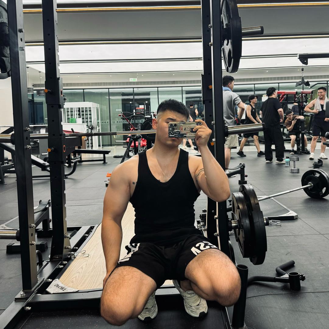 森森爱吃饭