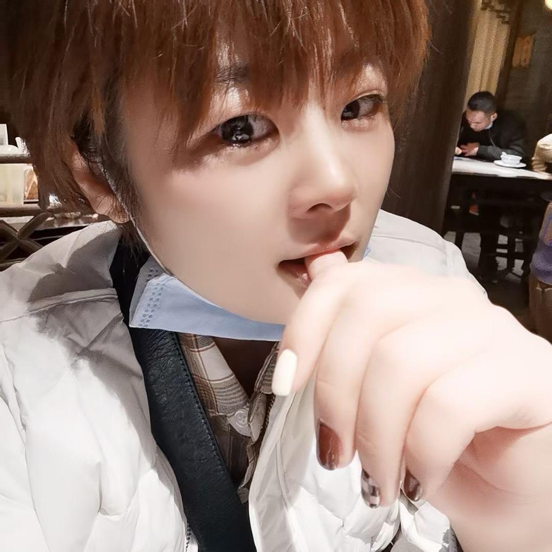 金子✨