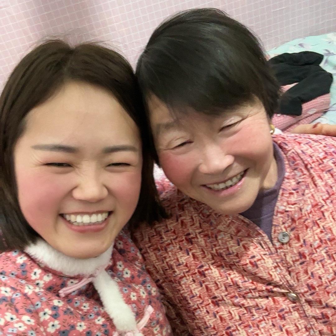 陆陆和婆婆（逗逼日常）