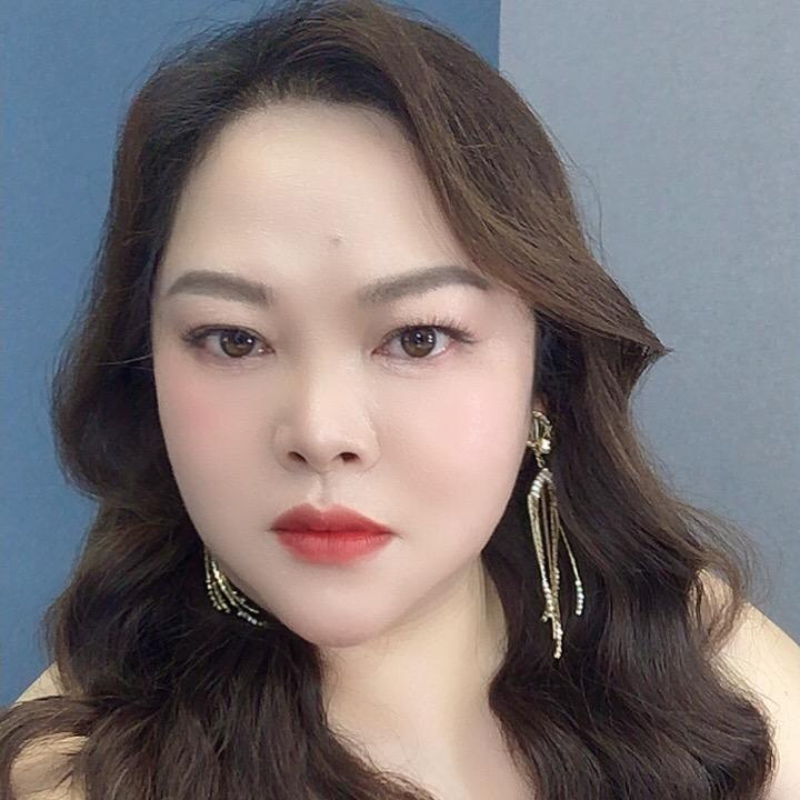 都匀伊丝艾拉小燕