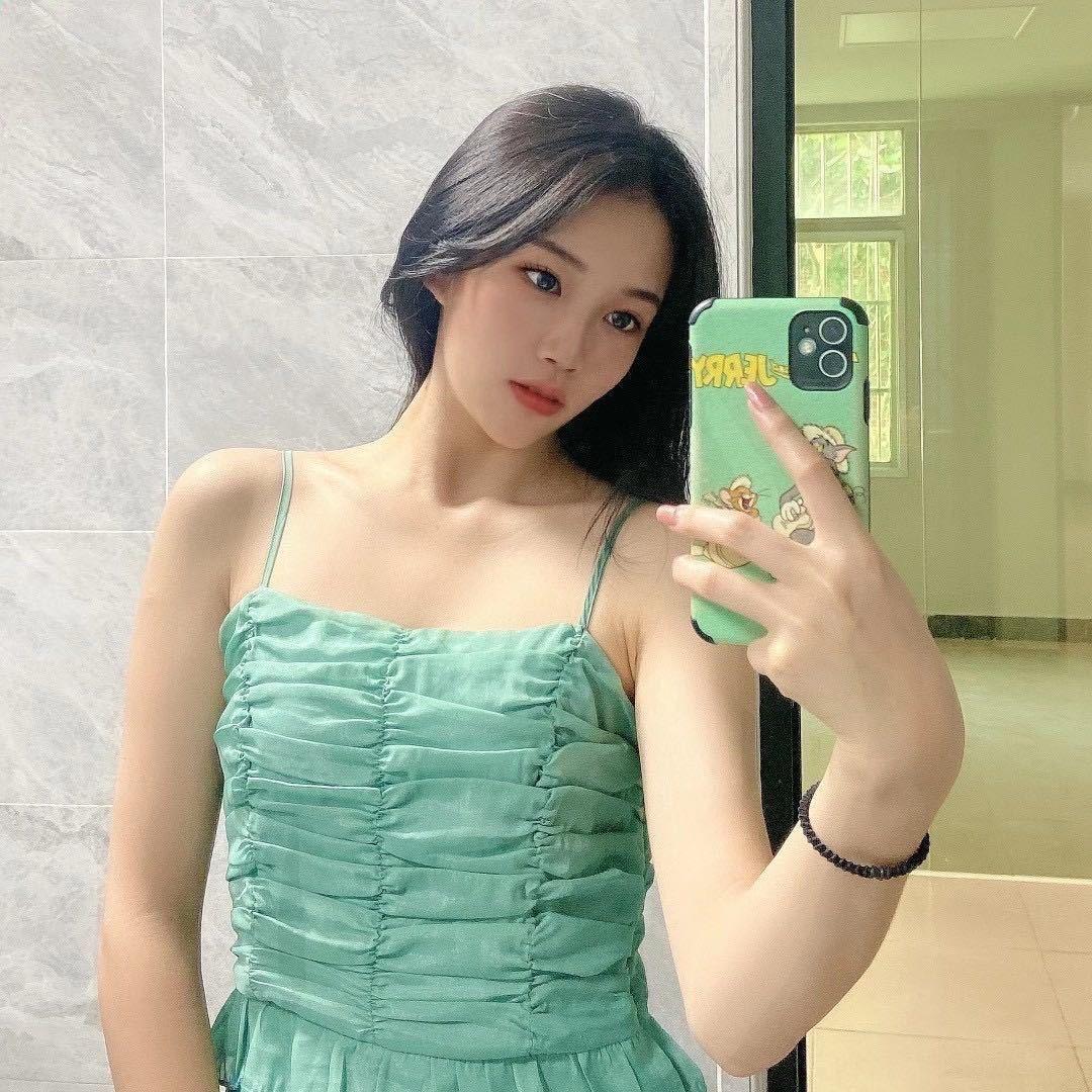 吴小姐的春夏秋冬🍀