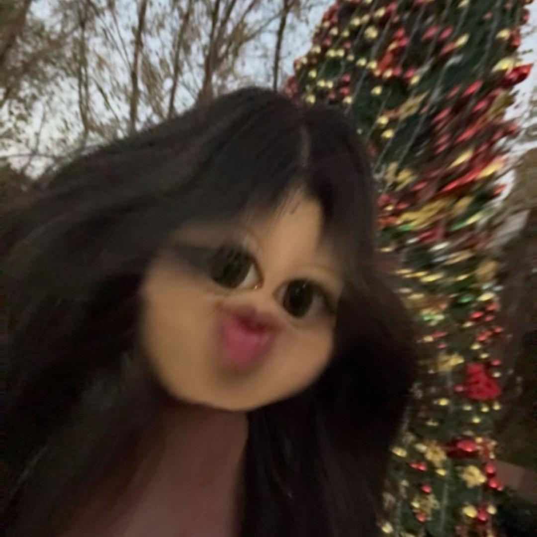 Queenie_