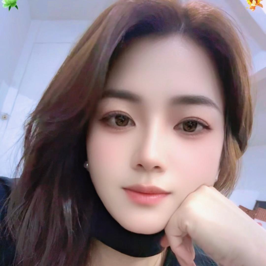 : 好运泡芙꙳˚̩͙