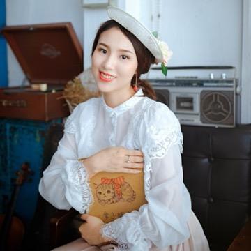 陌上颜如玉小姐姐