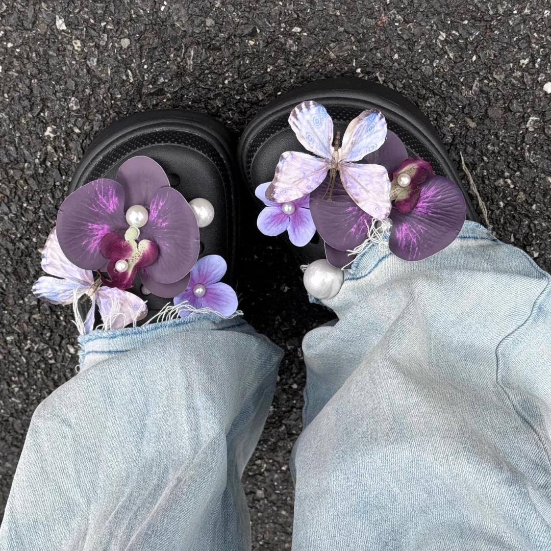 重生之我在许昌卖洞洞鞋鞋花