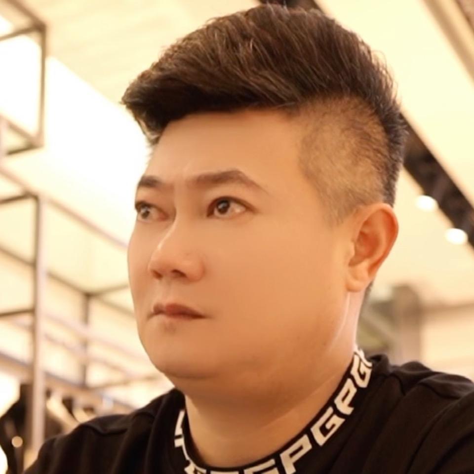 新哥
