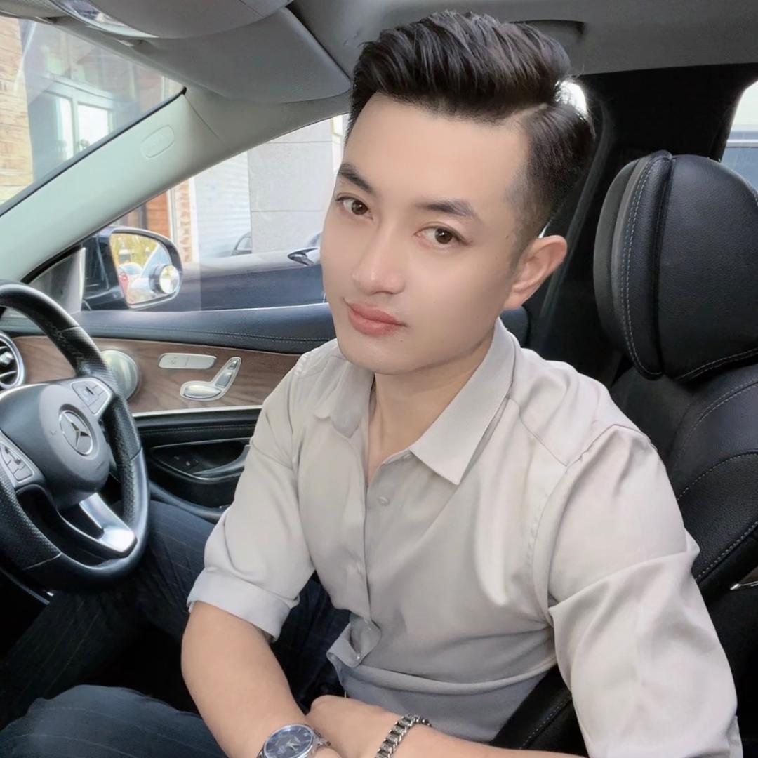 李先生~