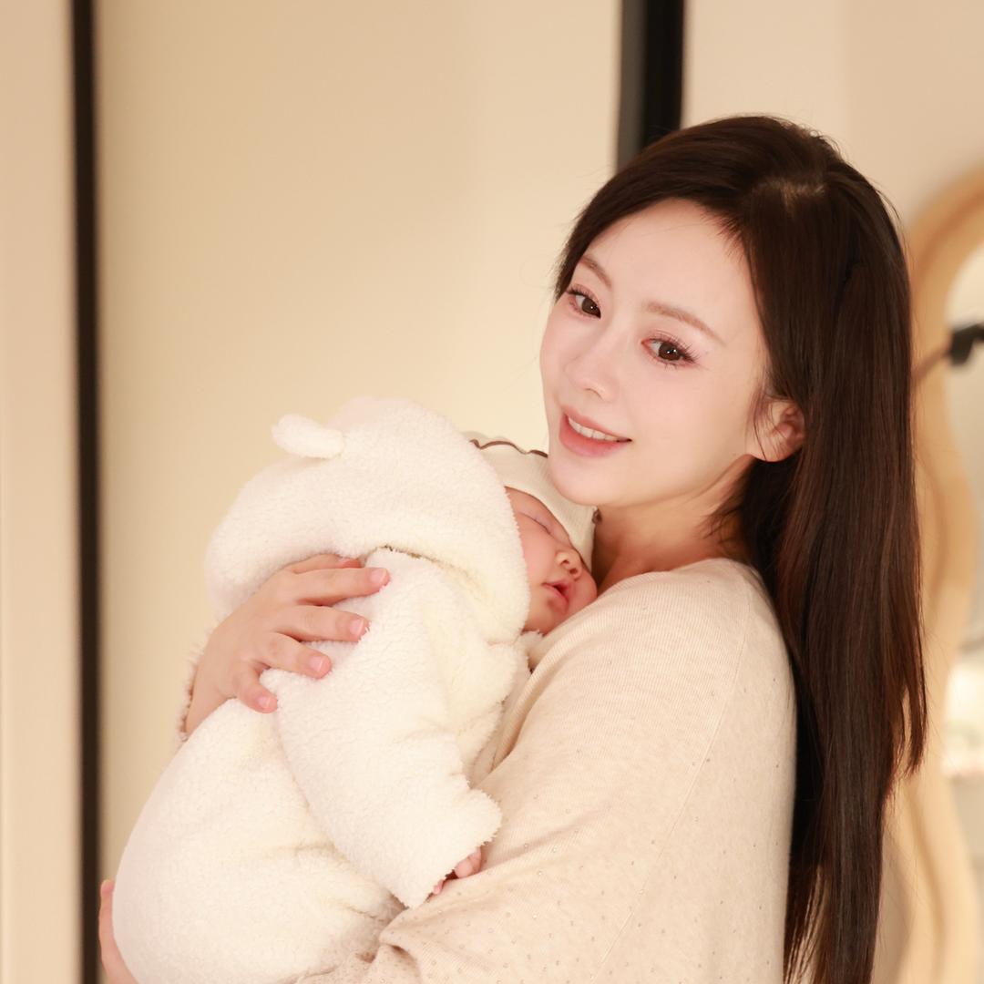 七七的柚崽（月子中）@抖音