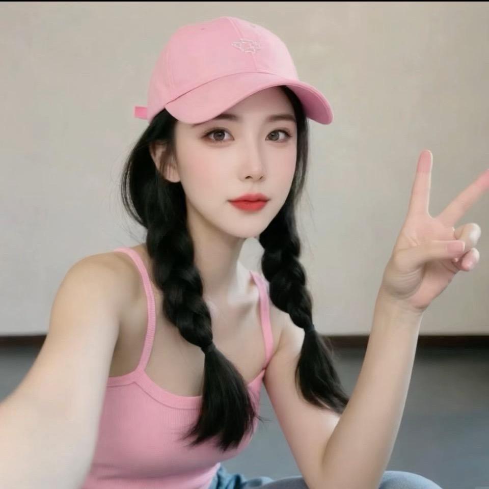 钱小姐在厂区