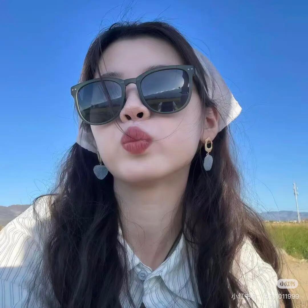 小呆呆~