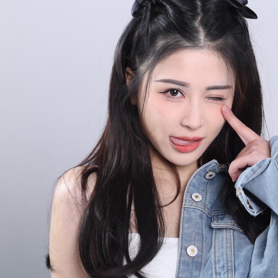 二琳（邹漪琳）