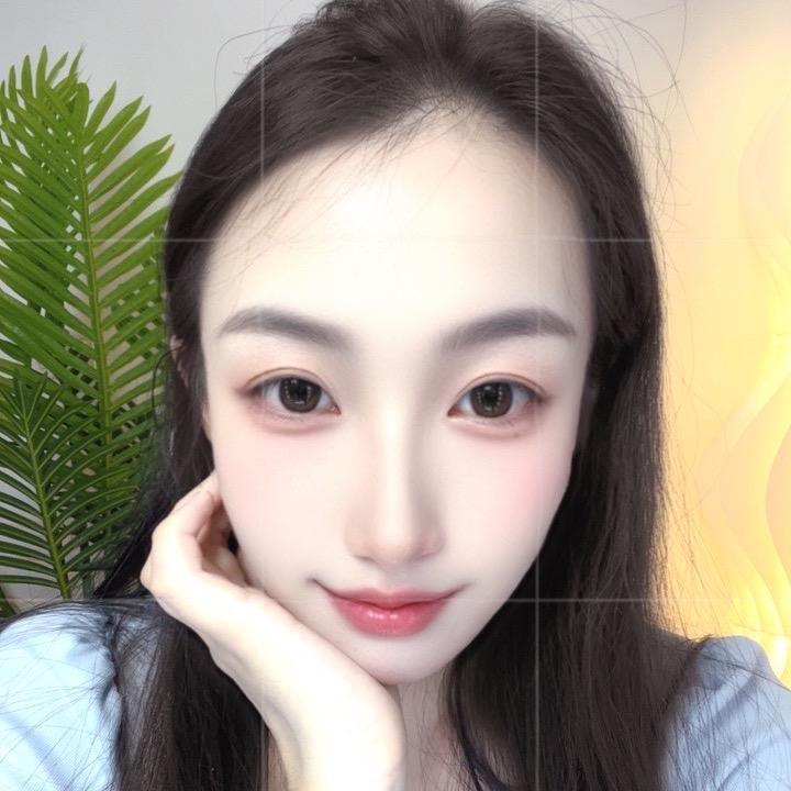 玥玥✨.