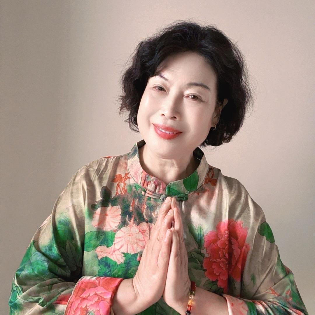 兰馨：