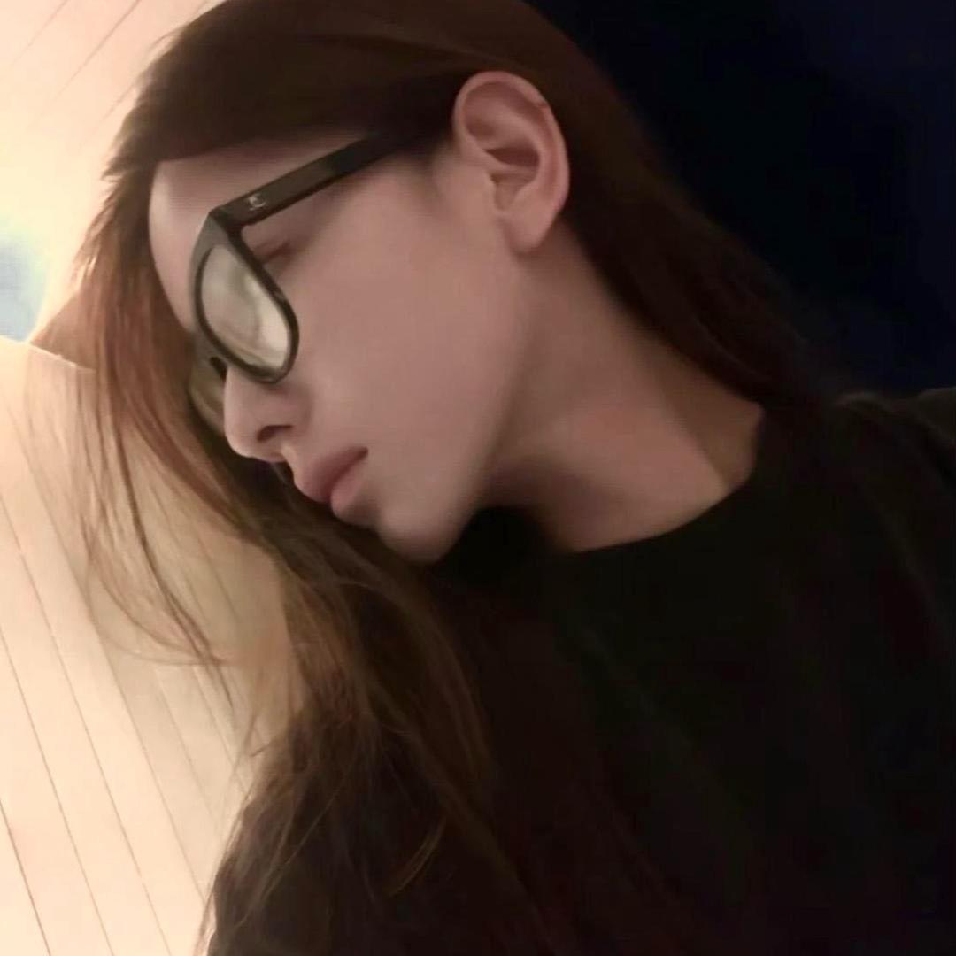 啦啦啦^