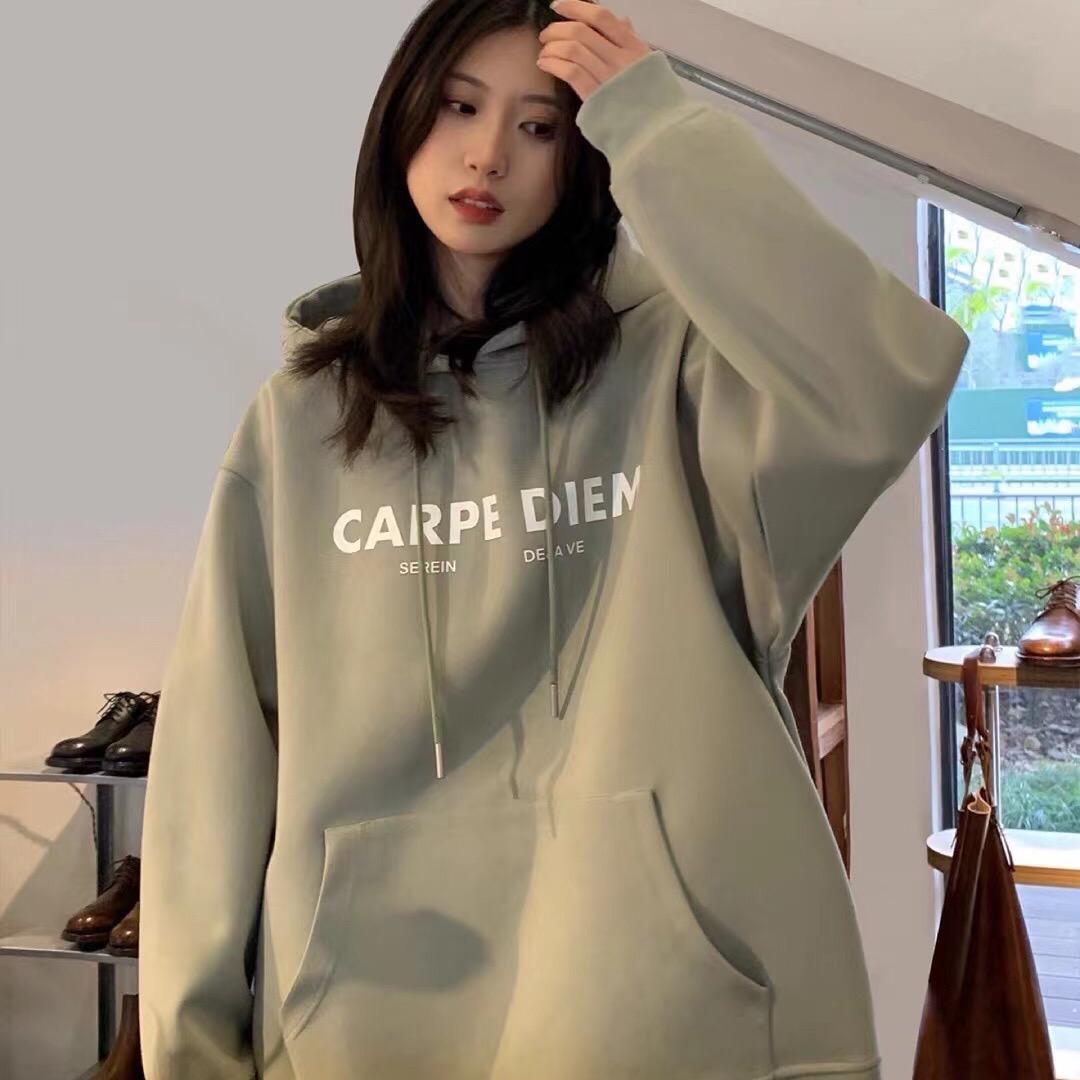 甜薇服装