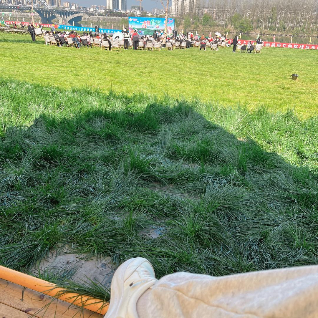 做个平凡的女孩