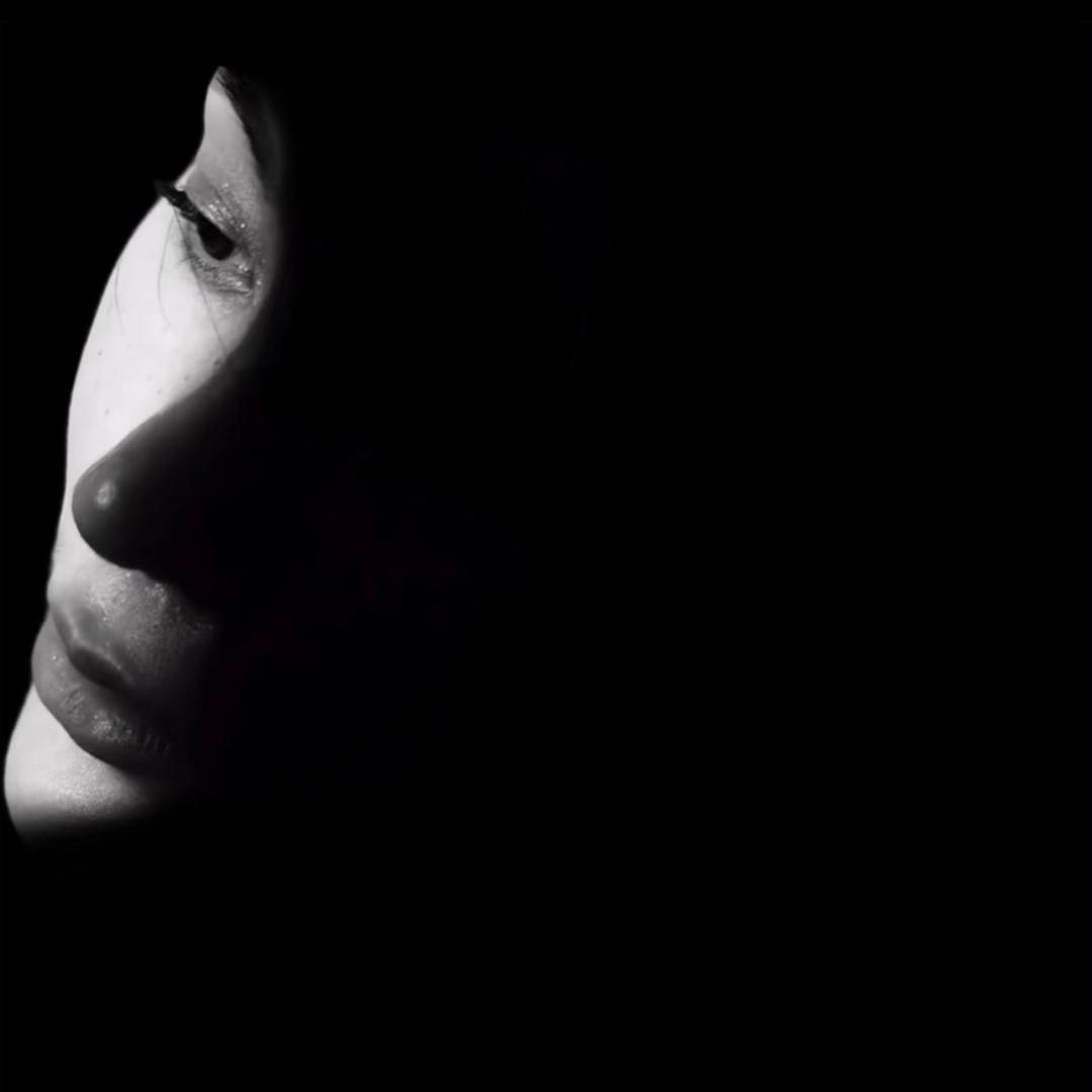 我以为尿的高就能遮住眼泪