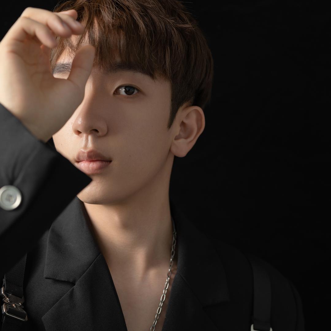 吾黄晚睡万万岁