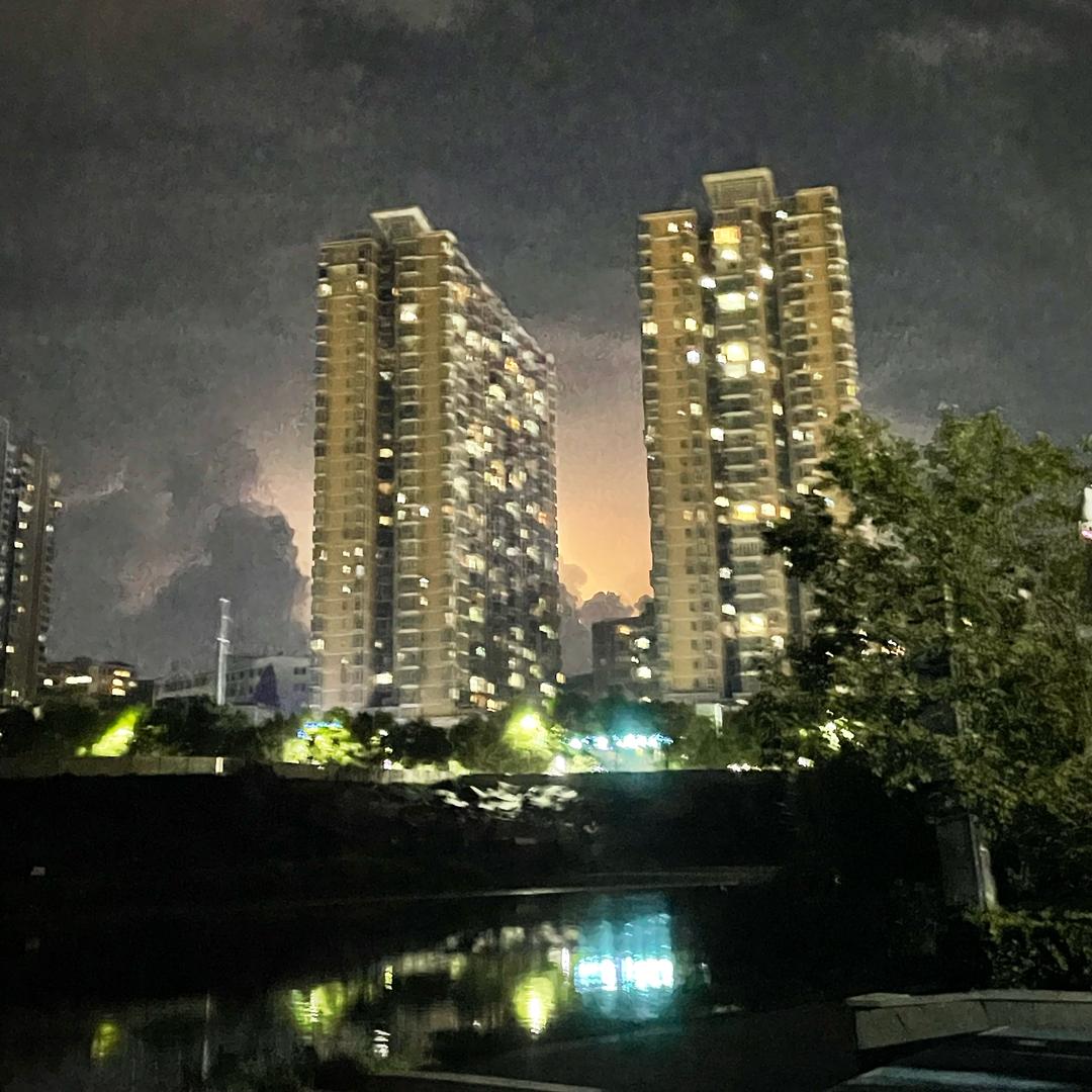 “宁宁 熙熙”