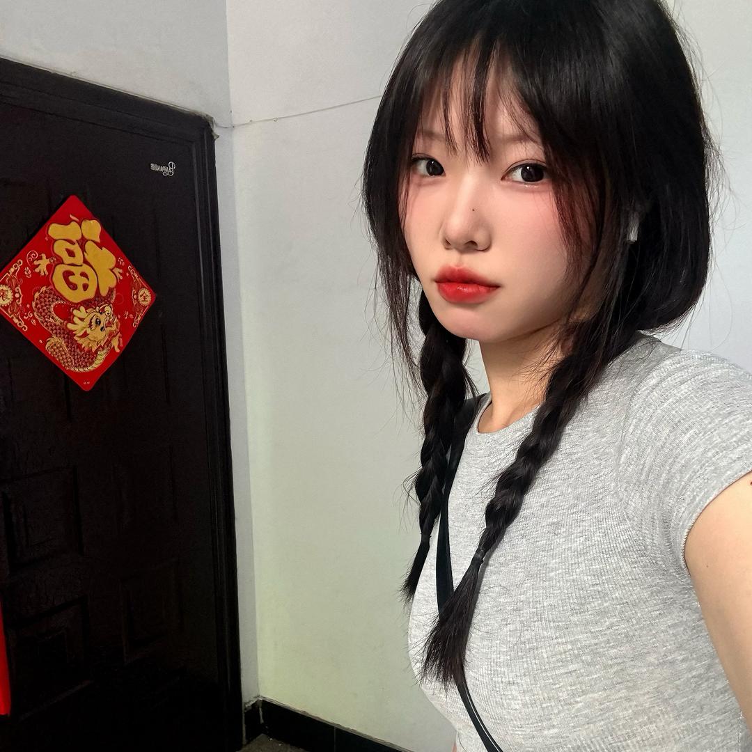 绝版的小金🧚🏻‍♀️👑