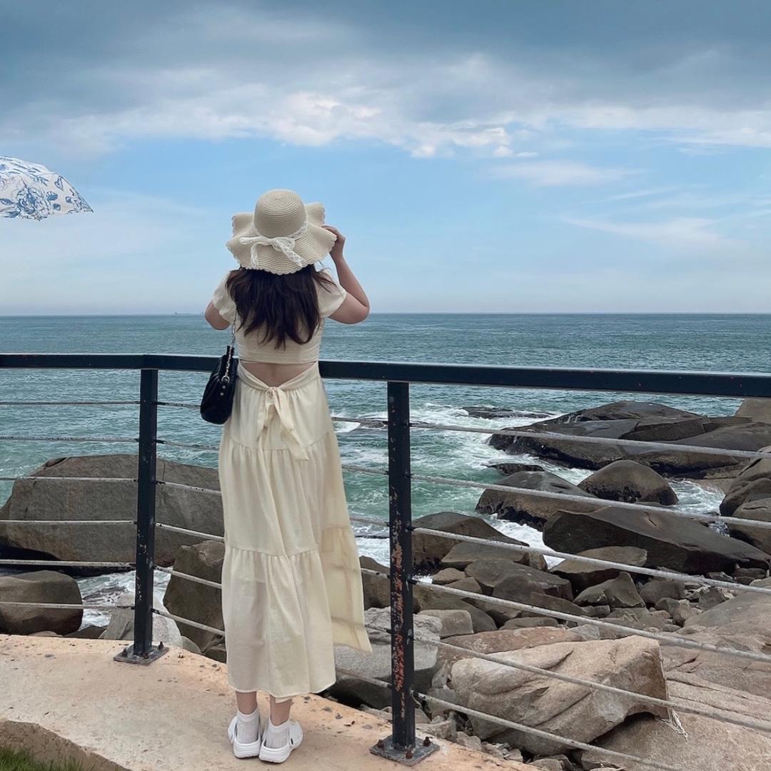 小露