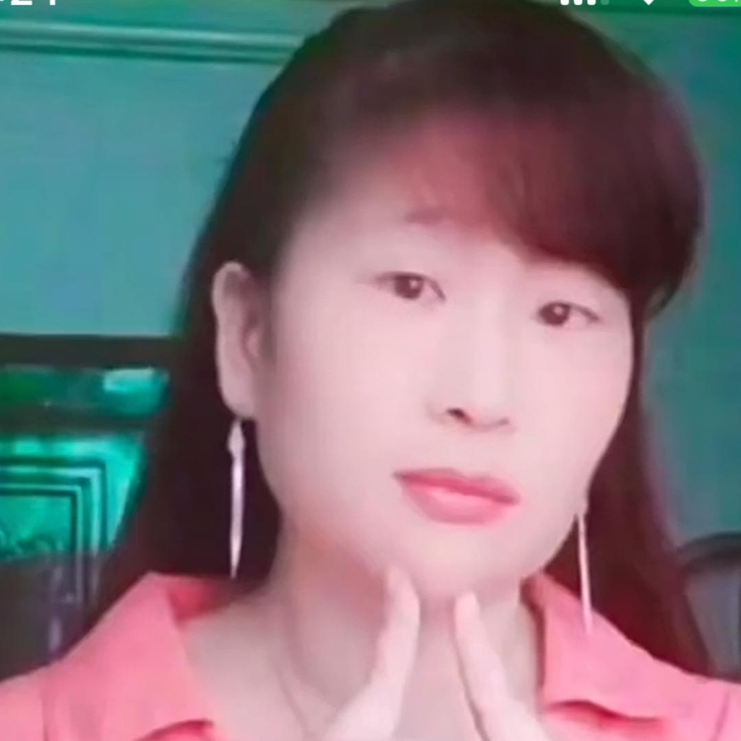 七八年的，小谭姐