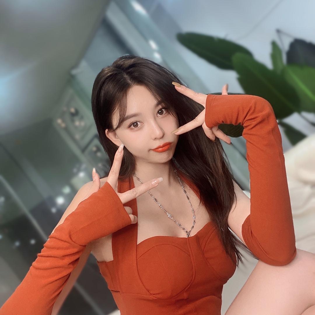 迷人的吕老板🍑