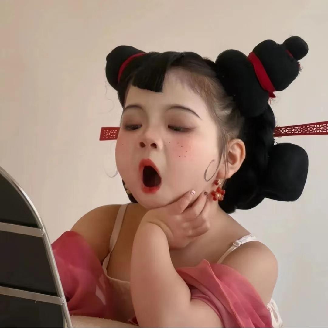 秀秀（学舞中）