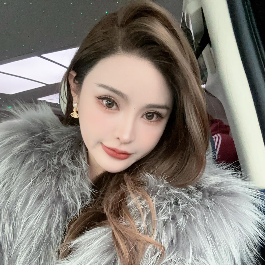 钞票💵好多张女士